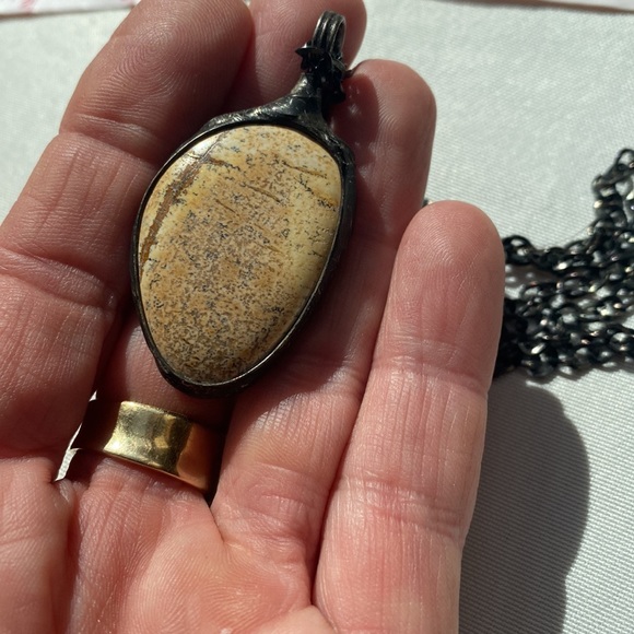 One of a kind stone necklace on dark silver chain - Picture 5 of 8